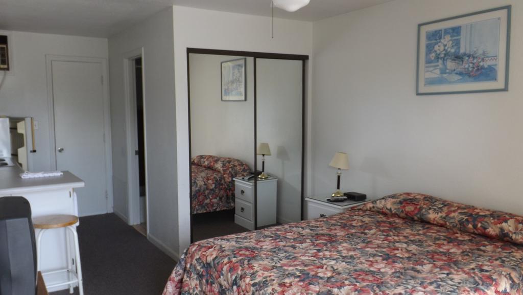 Twin Lakes Inn Bull Shoals ห้อง รูปภาพ