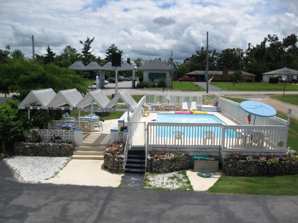 Twin Lakes Inn Bull Shoals ภายนอก รูปภาพ